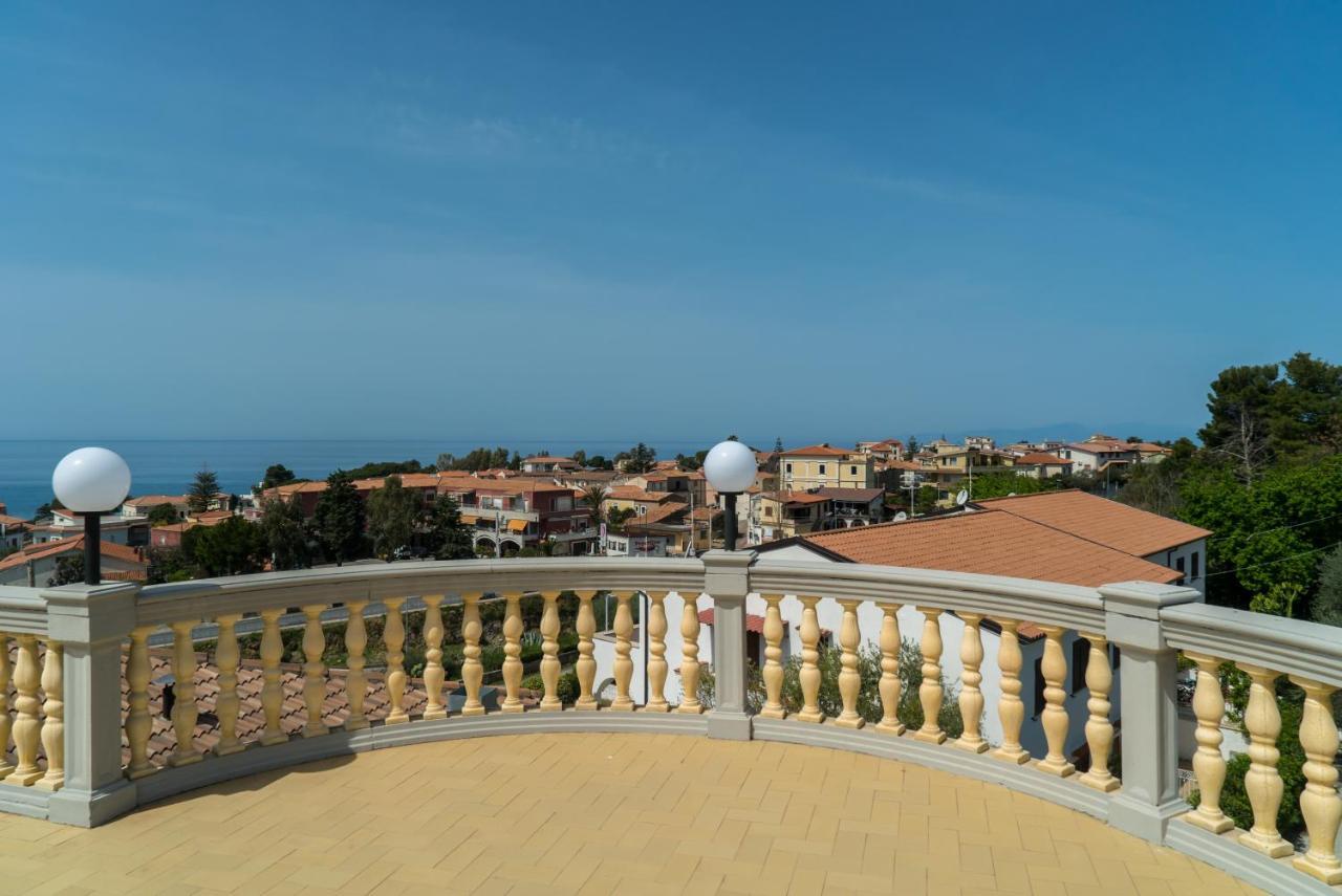 Hotel Villa Cerelis Diamante Exterior foto
